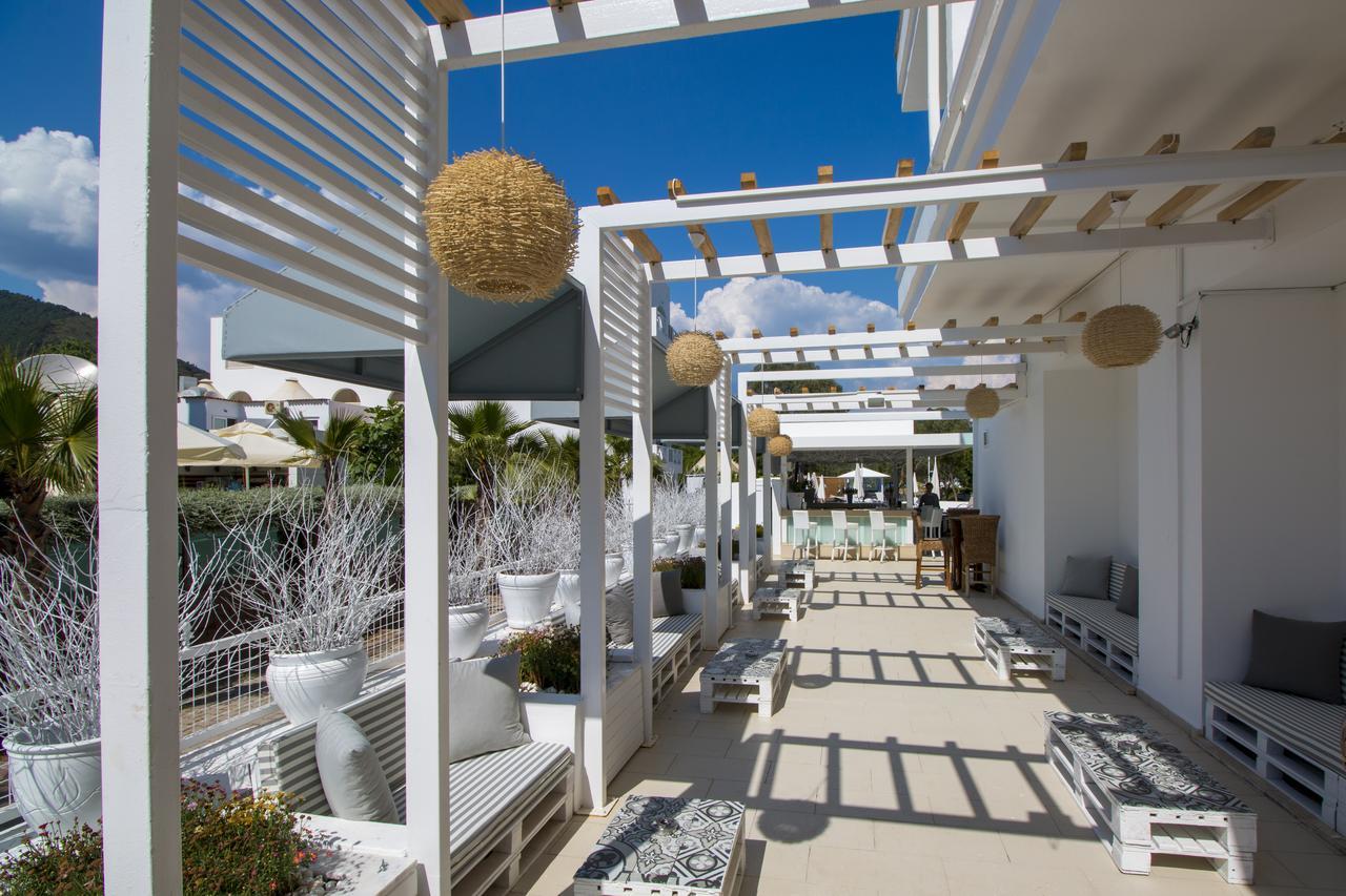 Munamar Beach Residence (Adults Only) Ичмелер Экстерьер фото